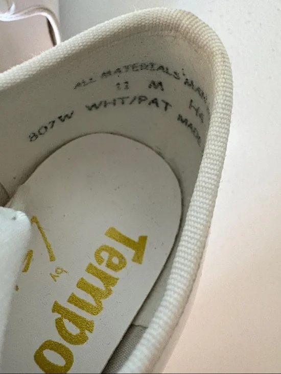 Girls White Tap Shoes with ribbon ties Tempo by Leo’s brand - Picture 3 of 8